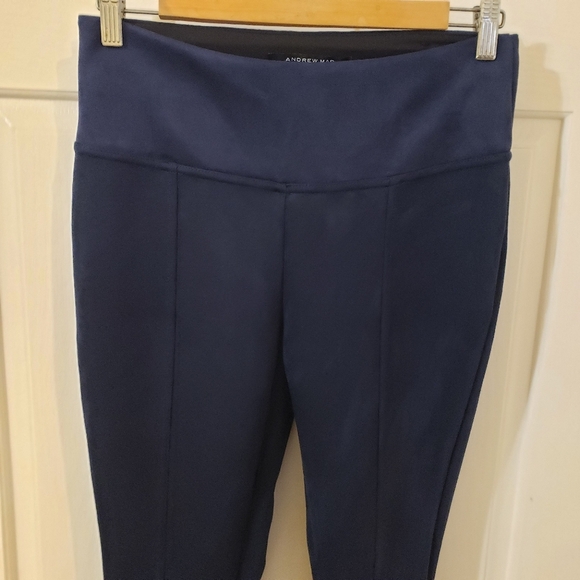 Andrew Marc  Womens Lightweight Faux Suede Pull on Pant  Navy size XS - Picture 2 of 11